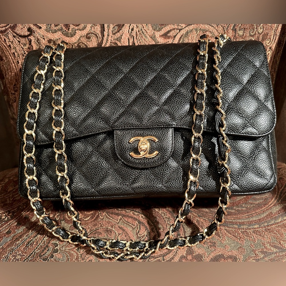 Authentic Chanel Classic Double Flap in Caviar